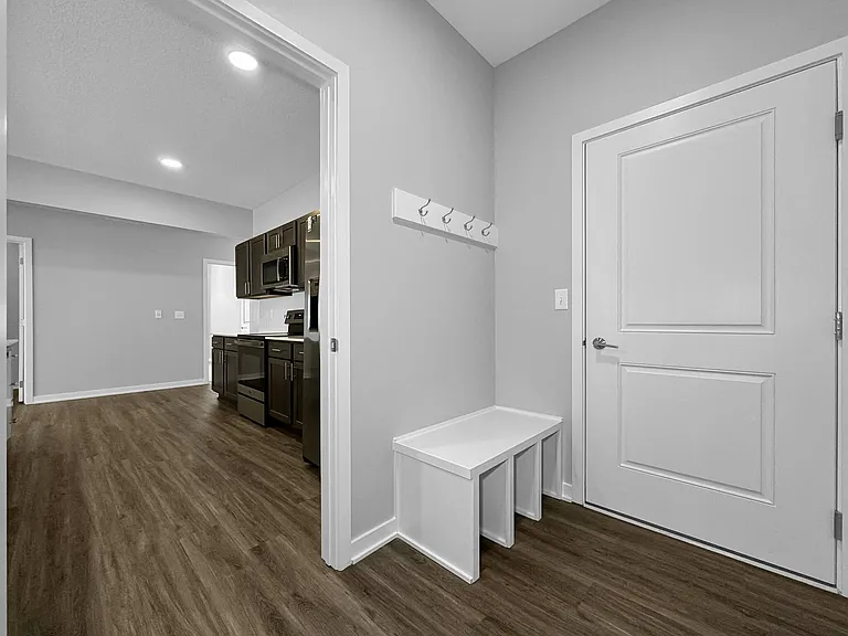 865 NW Sproul Dr — Photo 28