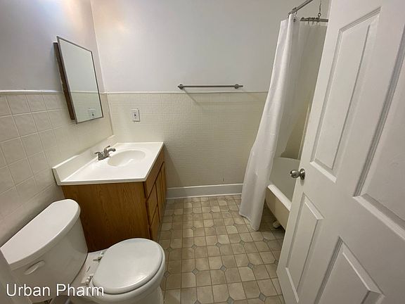 5th image of 131 Diamond Ave SE