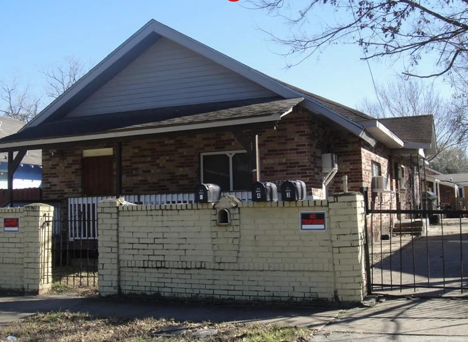107 Altic Street - 3 — Photo 1