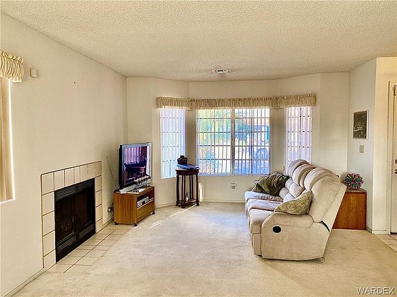 4th image of 2976 Ensalmo Way