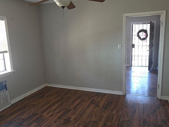 5th image of 870 Crawford St