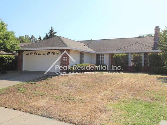 2nd image of 963 Santorini Ln