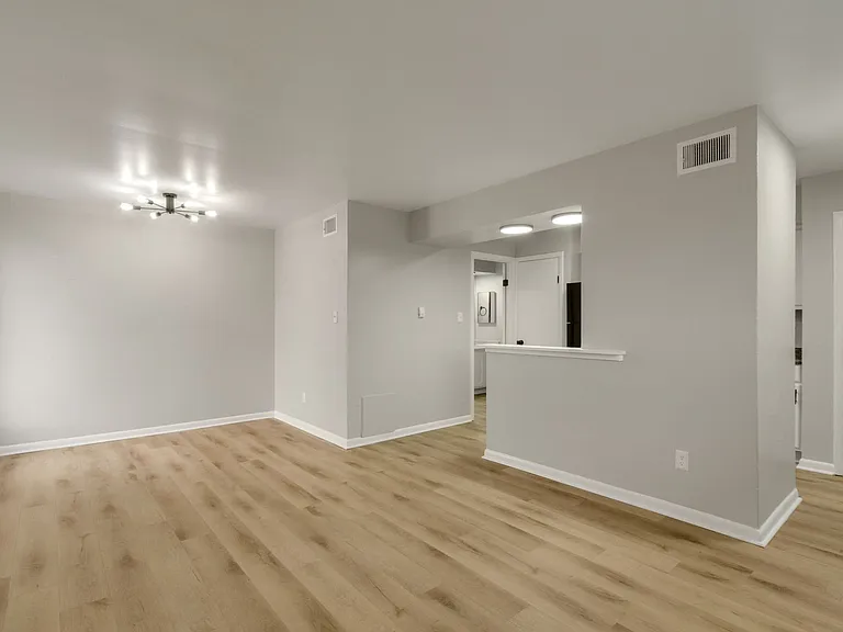The Meadows Apartment Homes — Photo 6