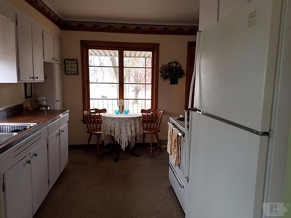 5th image of 1230 Young St
