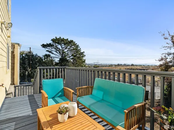 11 Gilroy St, San Francisco, CA 94124