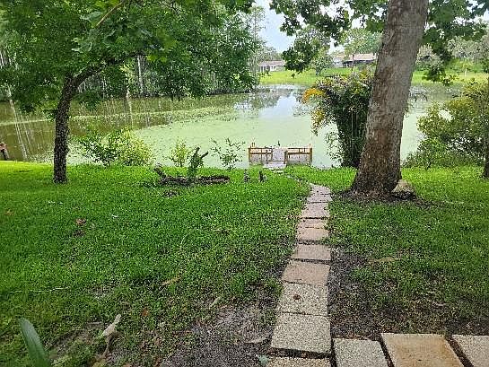 5th image of 8712 Mill Creek Ln