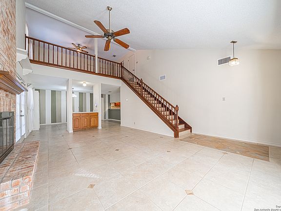 5th image of 5907 WOODRIDGE ROCK