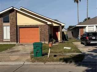 2102 Lac La Belle Dr, Harvey, LA 70058