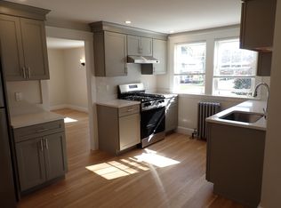 1000 Lexington St APT 2, Waltham, MA 02452
