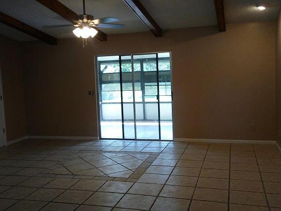 3rd image of 658 Deauville Ct