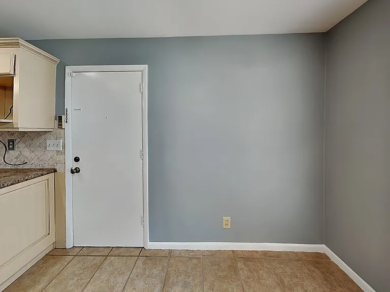 3020 Wenonah Park Pl SW — Photo 8