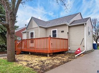 3019 N Presentation Ct, Sioux Falls, SD 57104