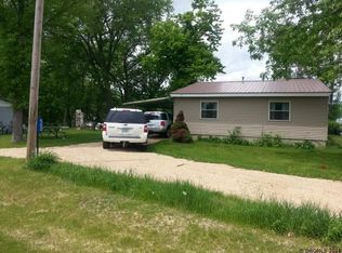 500 River View Rd, Guttenberg, IA 52052