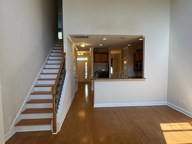 3635 Bagley Dr — Photo 14
