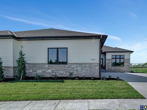3rd image of 9101 White Horse Way