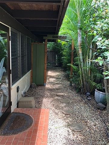 2nd image of 246 Ilihau St