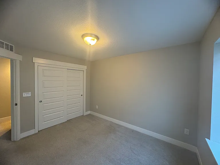 11227 E 25th Ave — Photo 7