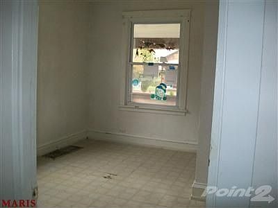 1st image of 5020 S 37th St