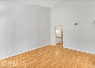 23496 Coso — Photo 10