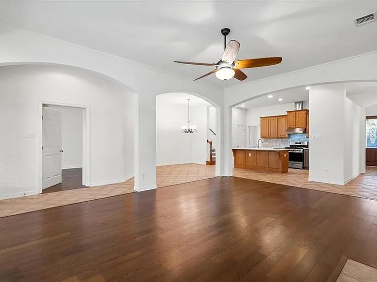 2127 Clear Lake Pl — Photo 14