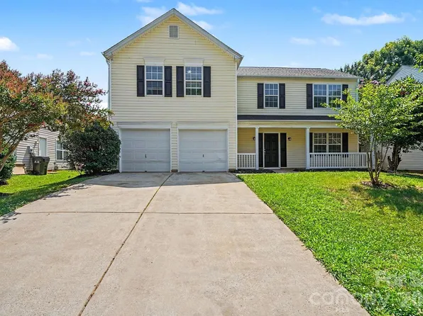 9828 Aventide Ln, Charlotte, NC 28215