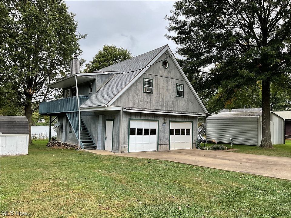 39 Friendly Landing, Sistersville, WV 26175