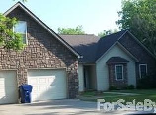 2111 Highway K, Seneca, MO 64865