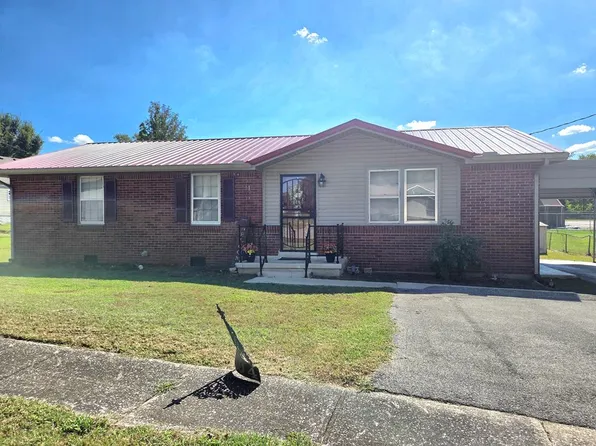 704 Rose Dr, Hopkinsville, KY 42240