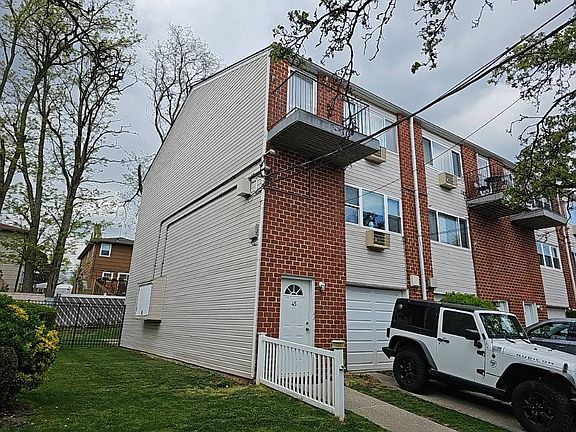 3rd image of 45B Francine Ct #87B