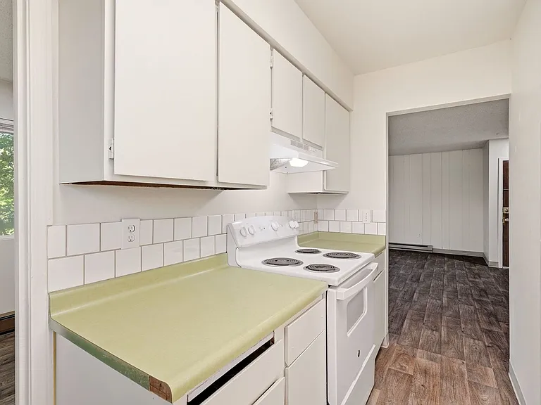 3102 E 27th Ave — Photo 33