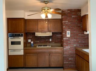 35 New St #1, Bayonne, NJ 07002