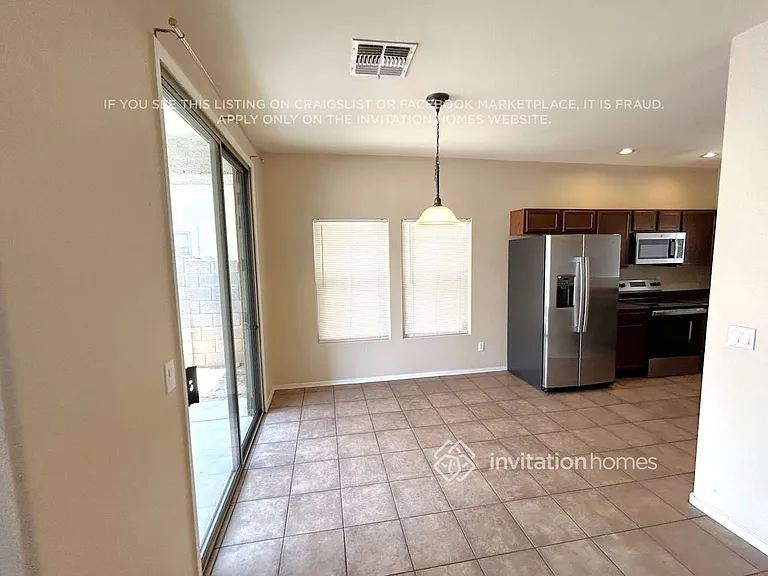 6322 W Constance Way — Photo 15