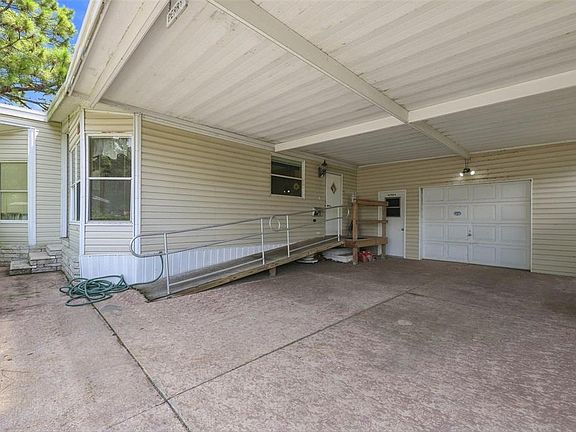 2nd image of 3215 WEKIVA ROAD