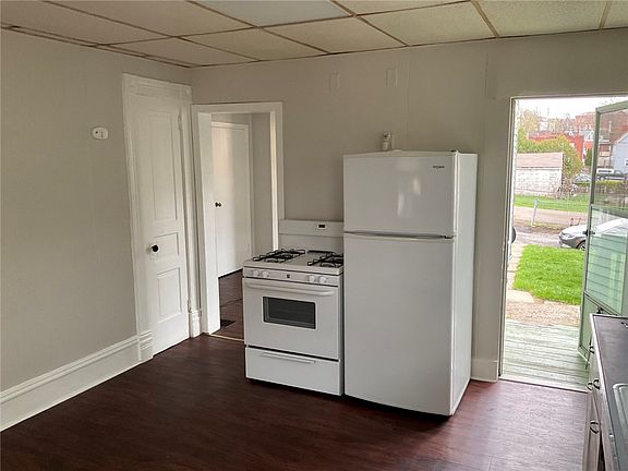 5th image of 508 Chestnut St