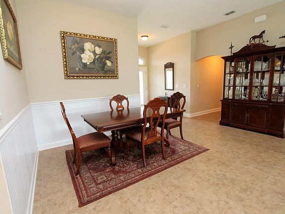 5th image of 213 Palazzo Cir