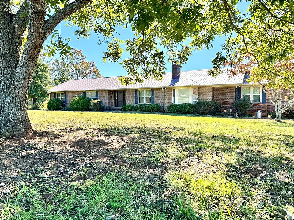 1st image of 1137 Old Webb Rd
