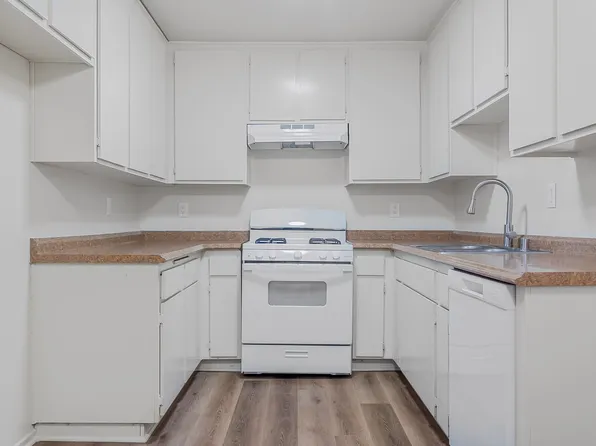 Berendo Apartments, 516 N Berendo St APT 4, Los Angeles, CA 90004