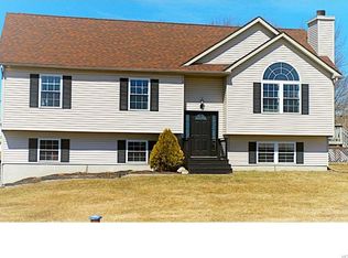 27 Devans Dr, Otisville, NY 10963