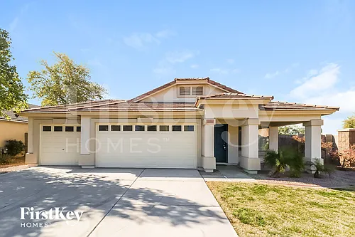 11233 W Locust Ln Photo 1