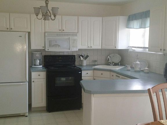 2nd image of 7 Mount Dashan Ln