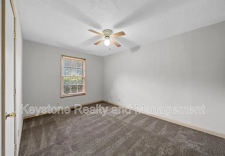 3445 Arvin Dr — Photo 8