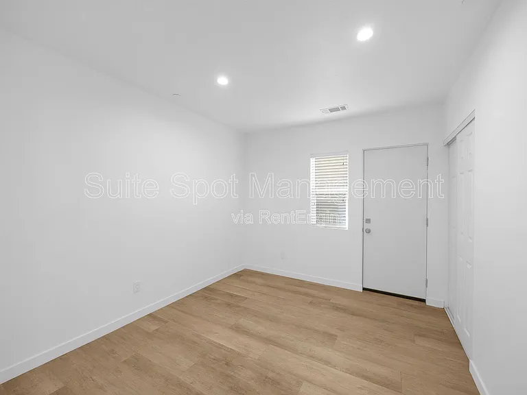 308 N Catalina Ave #6 — Photo 13
