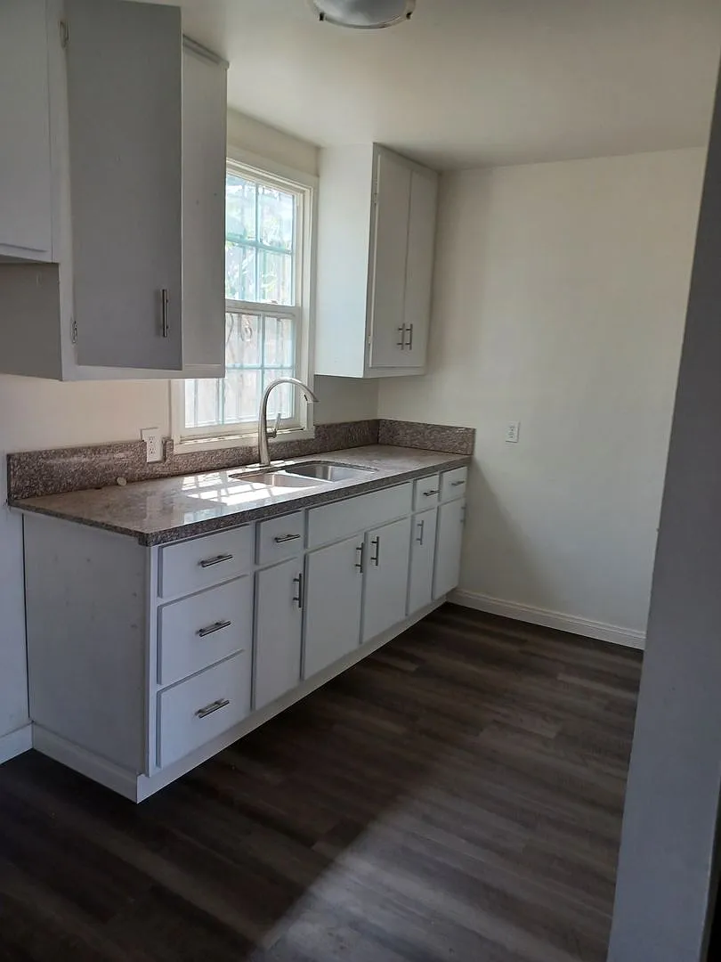 11418 S. New Hampshire Ave — Photo 3