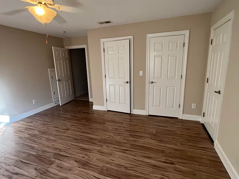 4642 Center Rock Ct — Photo 16
