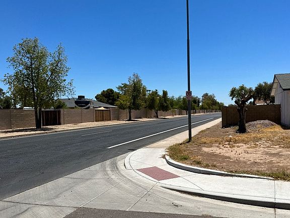5th image of 4701 W Villa Rita Dr