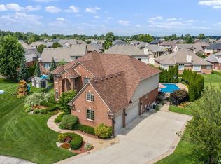 49508 Evanston Ct, Macomb, MI 48044