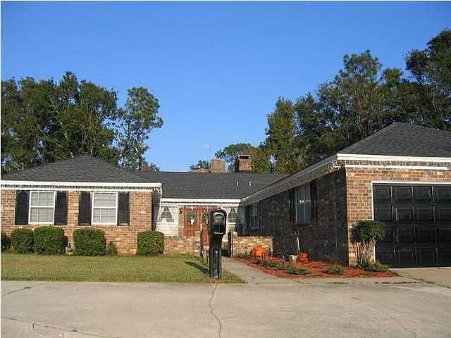 1st image of 3214 Bayou Blvd