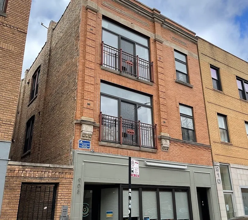 908 N Damen Ave #1R