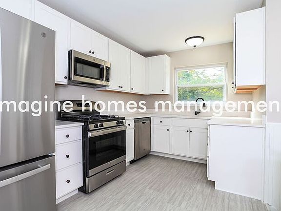 5th image of 891 Rosetree Ln