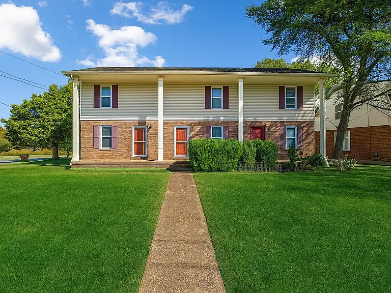 Slayton Dr — Photo 1